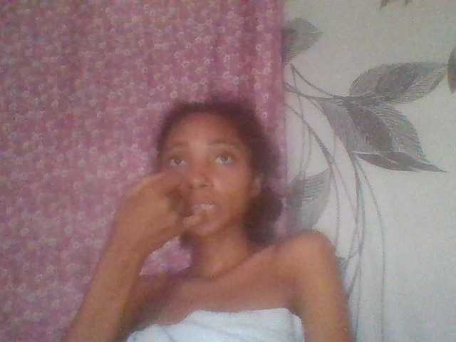 Profile and Statistics for Monicaxa on BongaCams