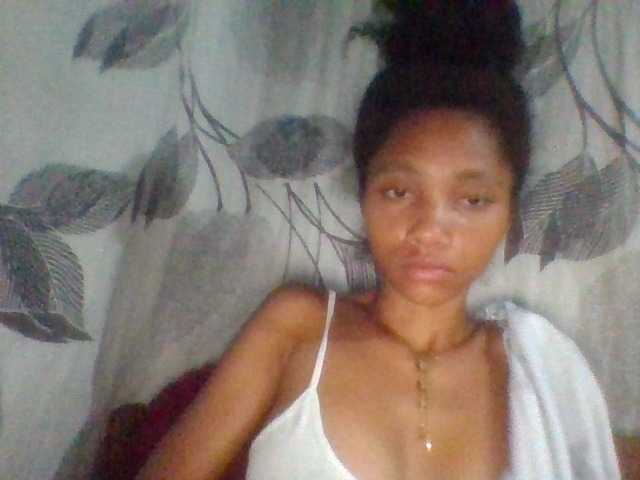 Monicaxa live cam on BongaCams