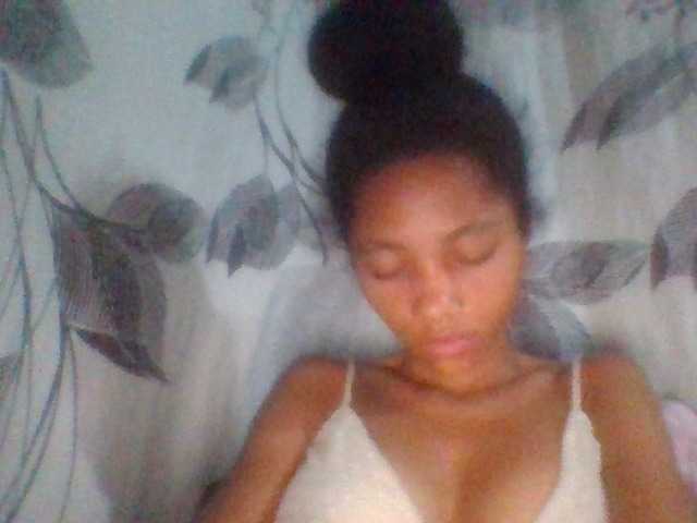 Monicaxa live cam on BongaCams