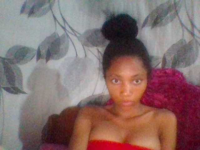 Monicaxa live cam on BongaCams