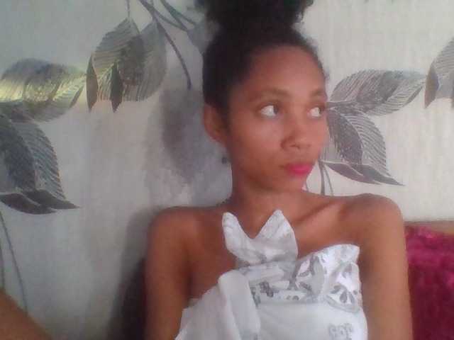 Monicaxa live cam on BongaCams