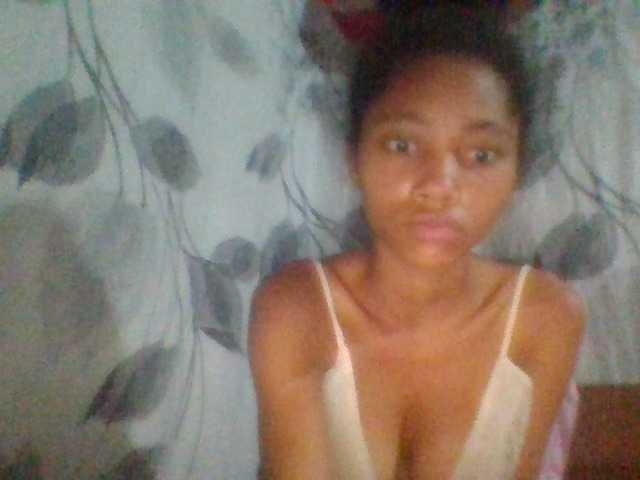 Monicaxa live cam on BongaCams