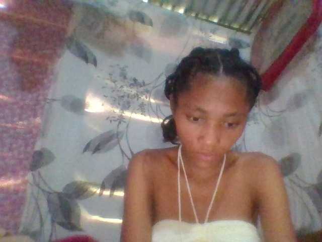 Monicaxa live cam on BongaCams