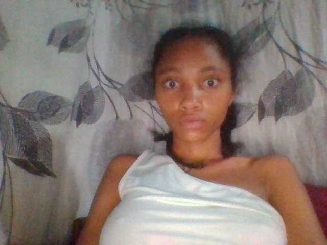 Monicaxa live cam on BongaCams