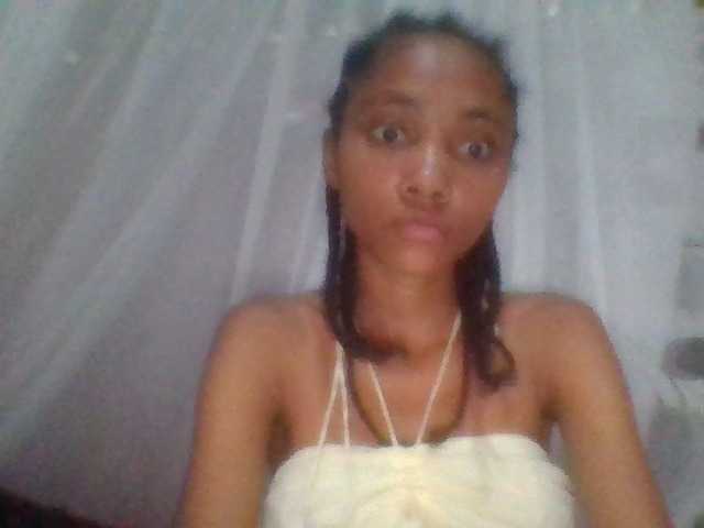 Monicaxa live cam on BongaCams