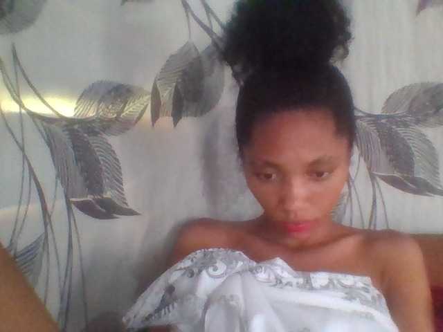 Monicaxa live cam on BongaCams