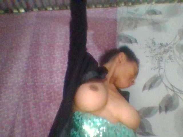 Monicaxa live cam on BongaCams