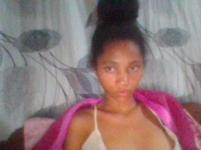 Monicaxa live cam on BongaCams