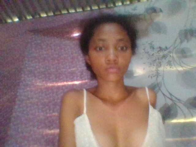 Monicaxa live cam on BongaCams