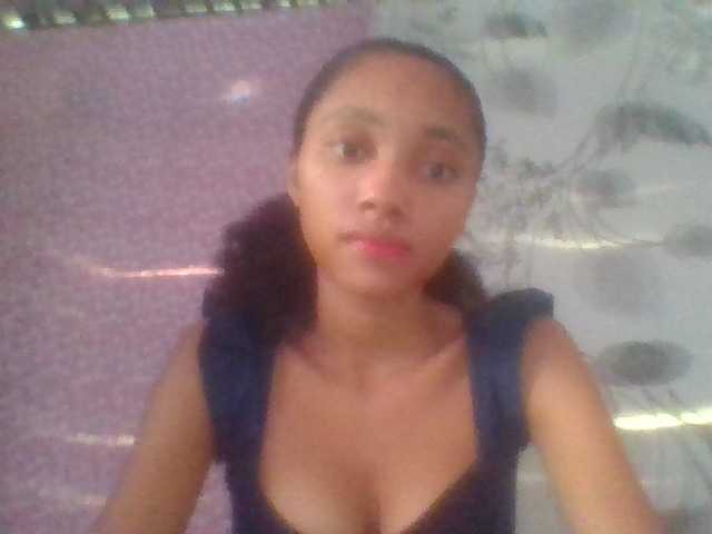 Monicaxa live cam on BongaCams