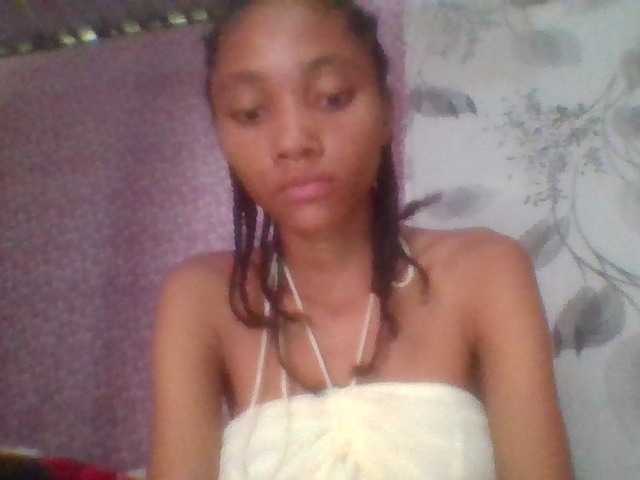Monicaxa live cam on BongaCams