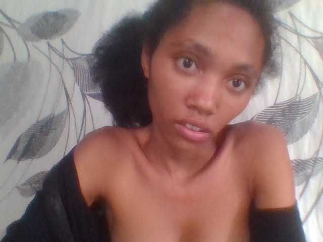 Monicaxa live cam on BongaCams