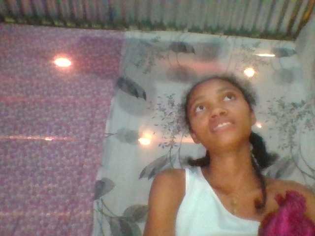 Monicaxa live cam on BongaCams