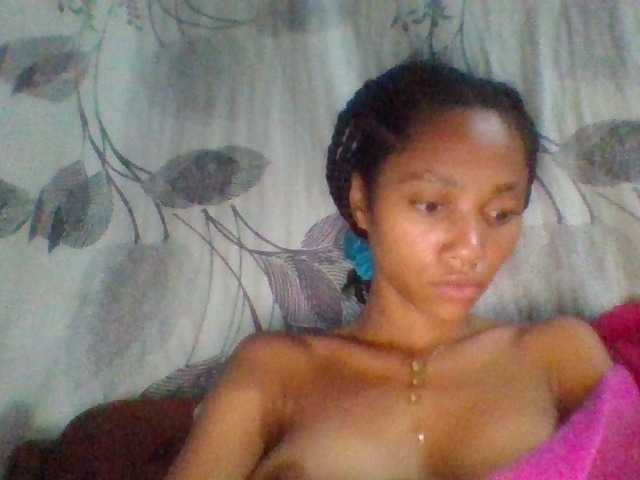 Monicaxa live cam on BongaCams