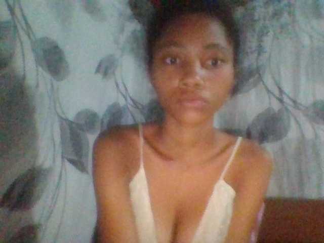 Monicaxa live cam on BongaCams