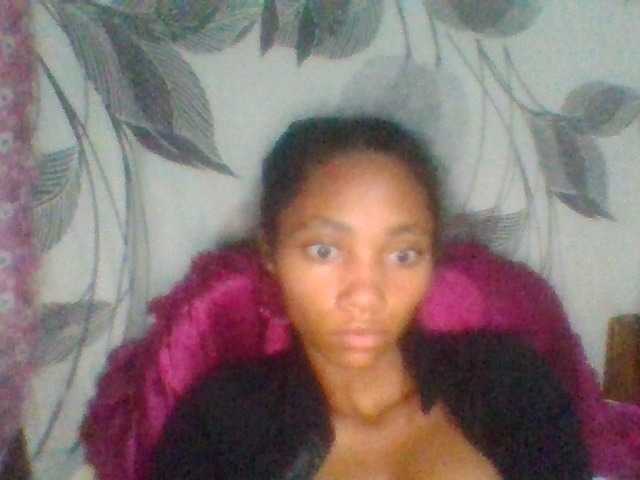 Monicaxa live cam on BongaCams