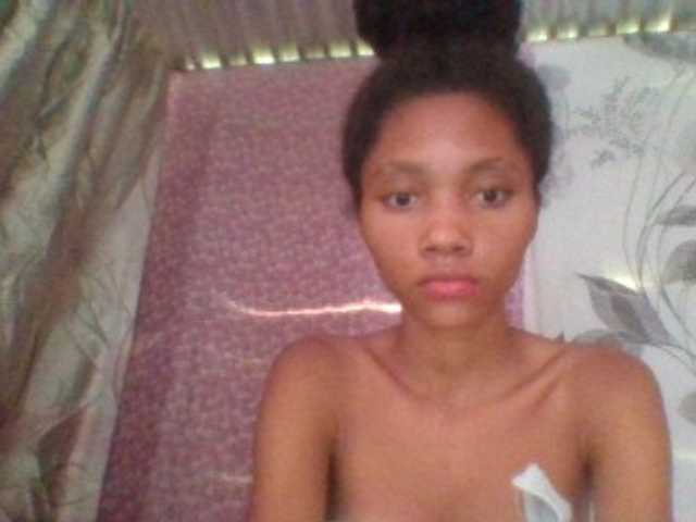 Monicaxa live cam on BongaCams