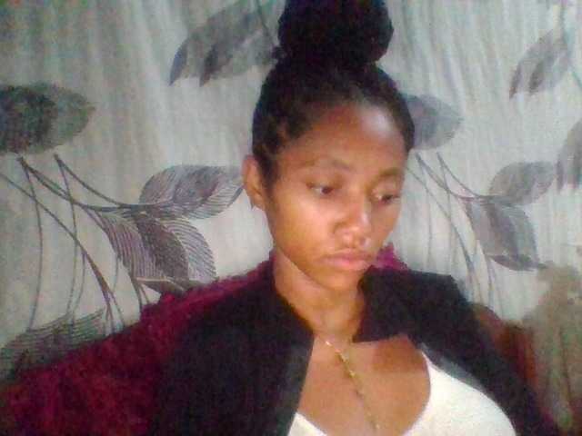 Monicaxa live cam on BongaCams