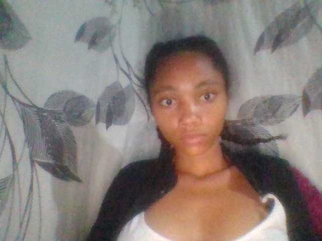 Monicaxa live cam on BongaCams
