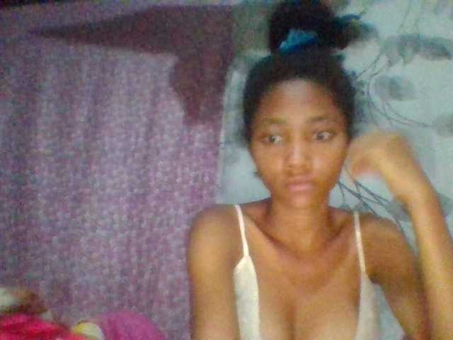 Monicaxa live cam on BongaCams