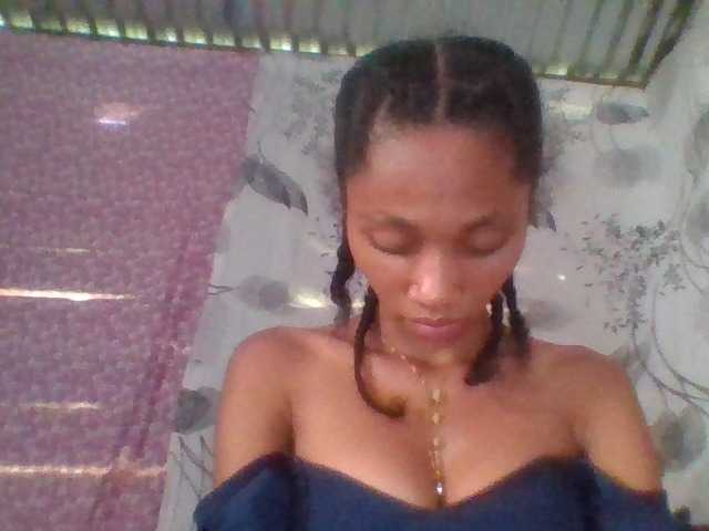 Monicaxa live cam on BongaCams