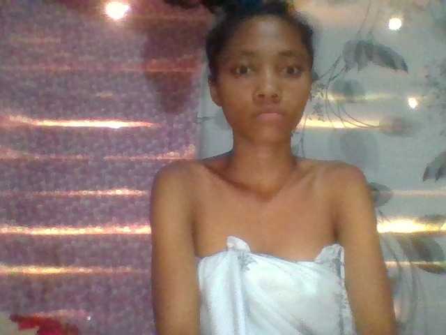 Monicaxa live cam on BongaCams