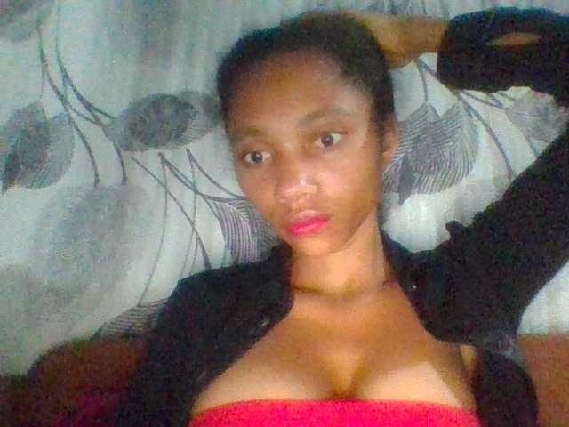 Monicaxa live cam on BongaCams