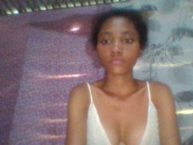 Monicaxa live cam on BongaCams