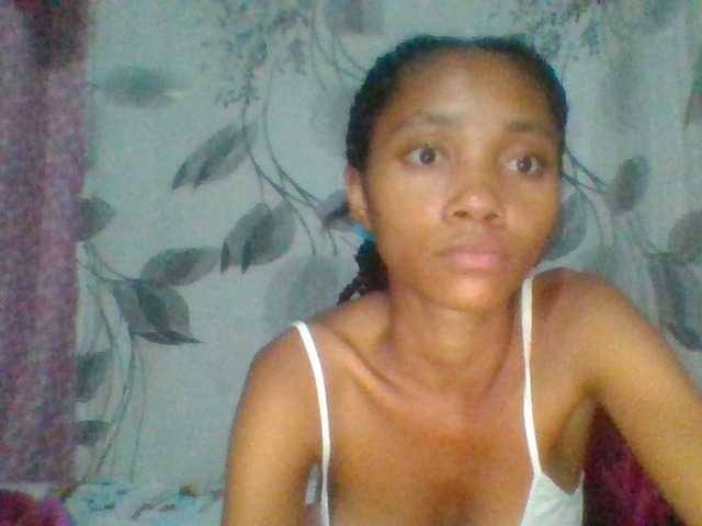 Monicaxa live cam on BongaCams