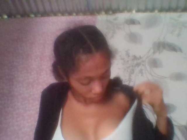Monicaxa live cam on BongaCams