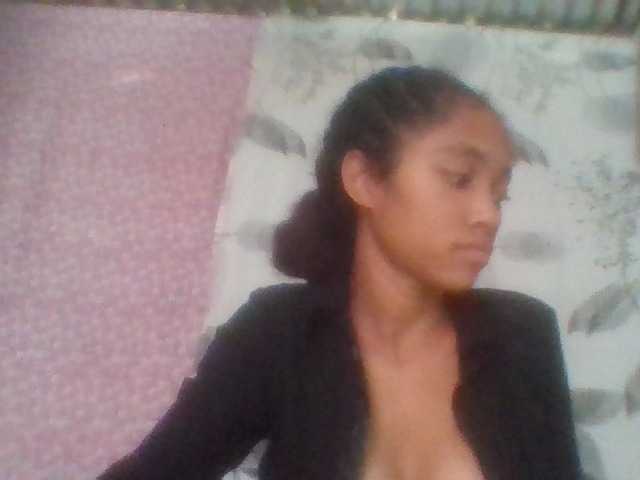Monicaxa live cam on BongaCams