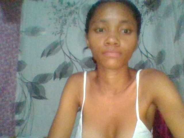 Monicaxa live cam on BongaCams