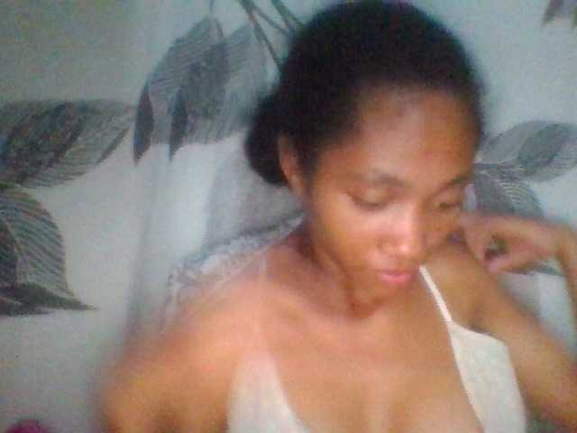 Monicaxa live cam on BongaCams