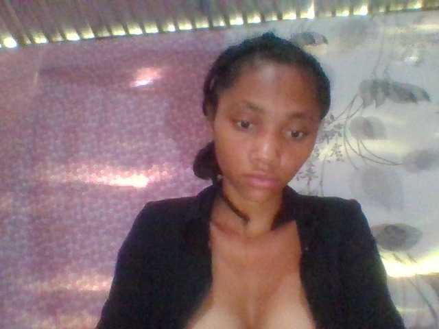 Monicaxa live cam on BongaCams