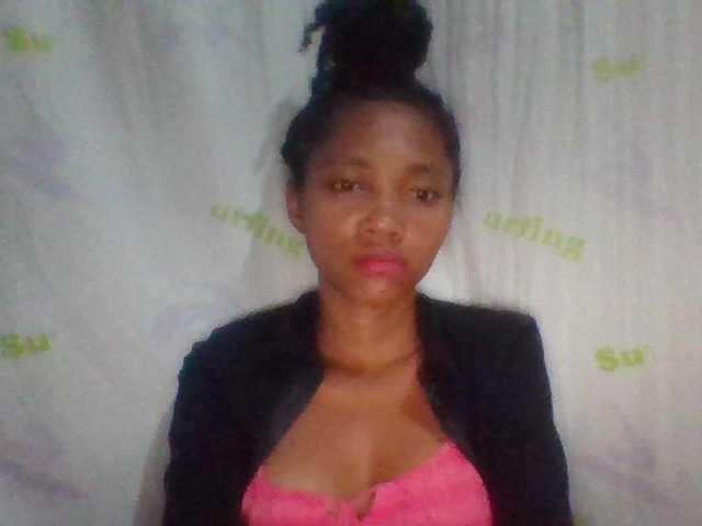 Monicaxa live cam on BongaCams