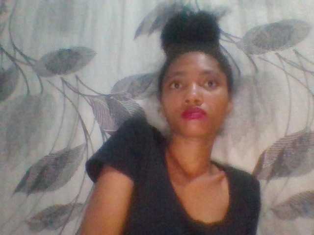 Monicaxa live cam on BongaCams