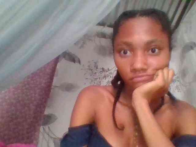 Monicaxa webcam