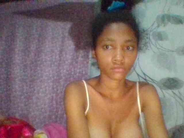 Monicaxa webcam