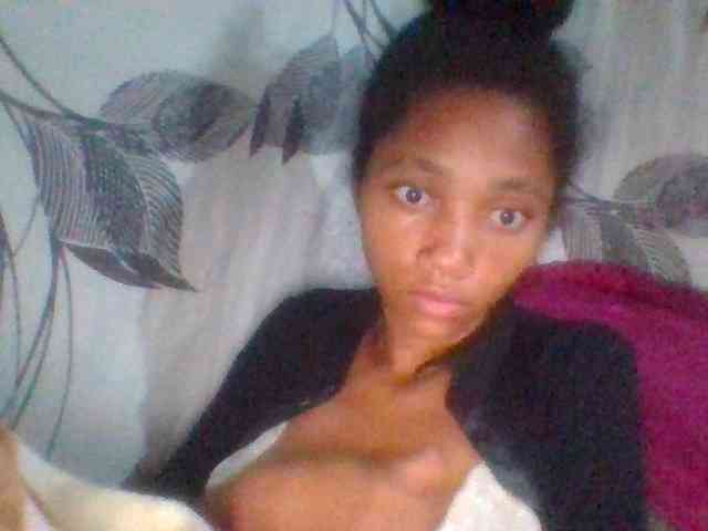 Monicaxa webcam