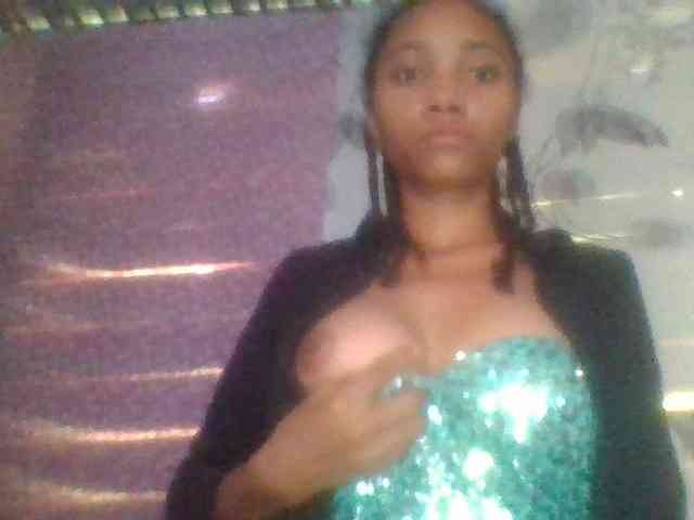 Monicaxa webcam