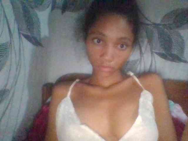 Monicaxa webcam
