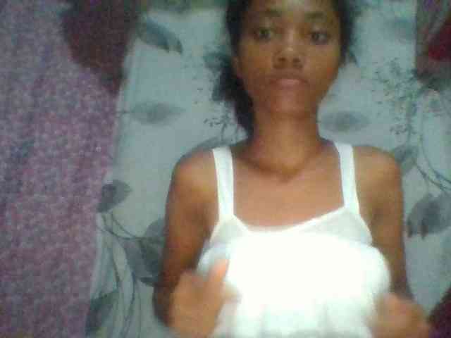 Monicaxa webcam