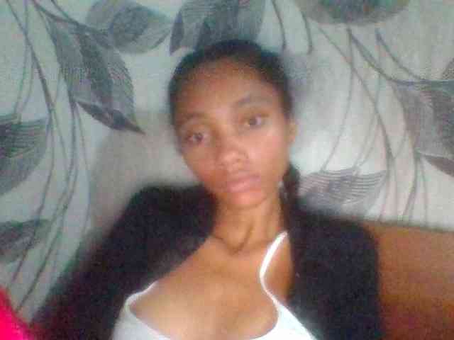 Monicaxa webcam