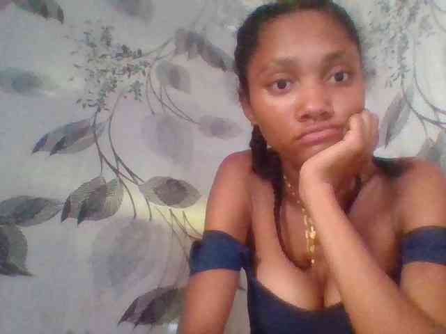 Monicaxa webcam