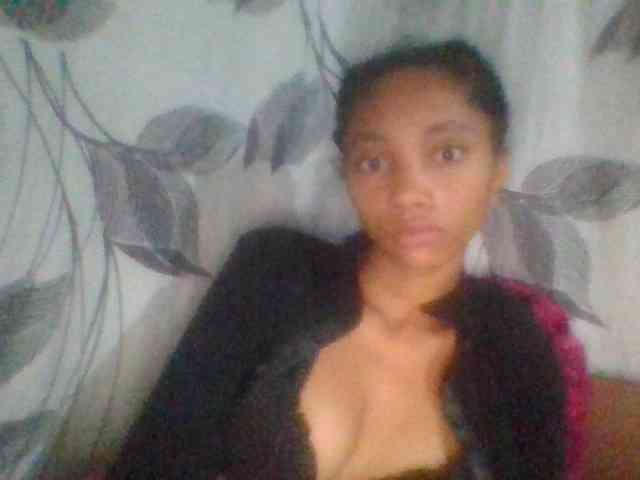 Monicaxa webcam