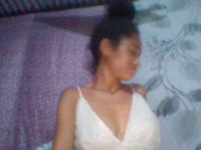 Monicaxa Live Webcam on BongaCams