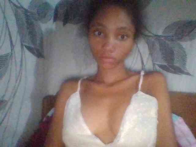 Monicaxa webcam