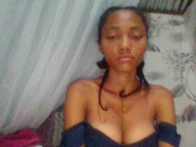Monicaxa webcam