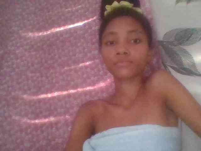 Monicaxa webcam