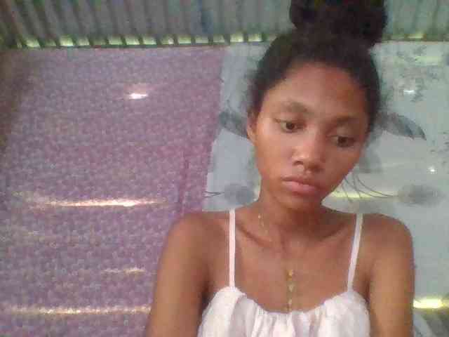 monicaxa's live room